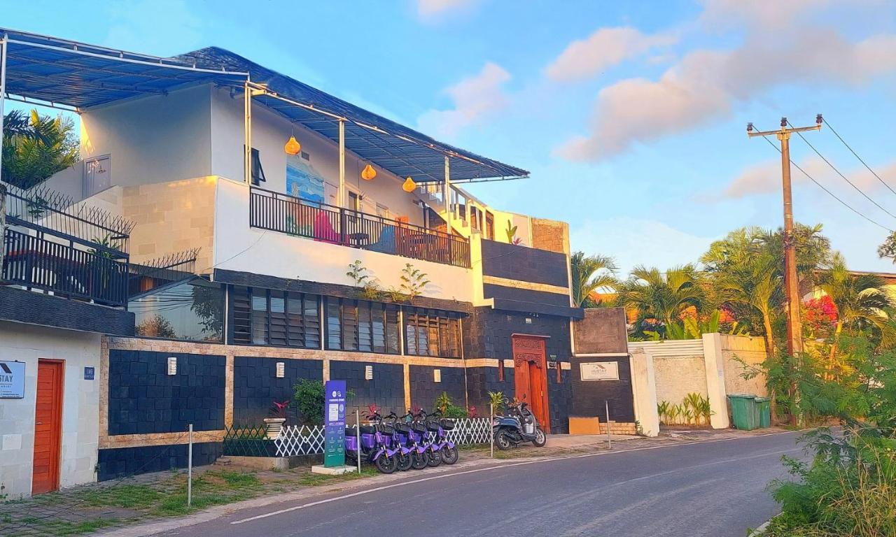 Hustay Guest House - Canggu Екстер'єр фото