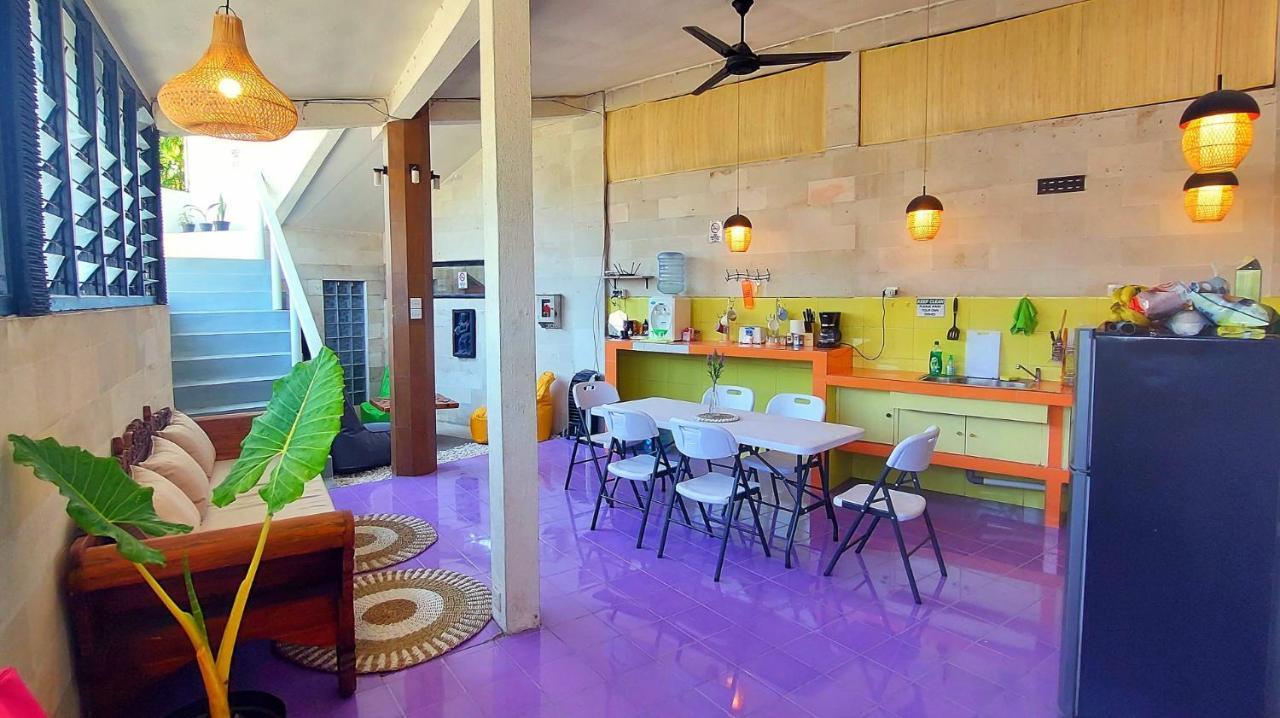 Hustay Guest House - Canggu Екстер'єр фото