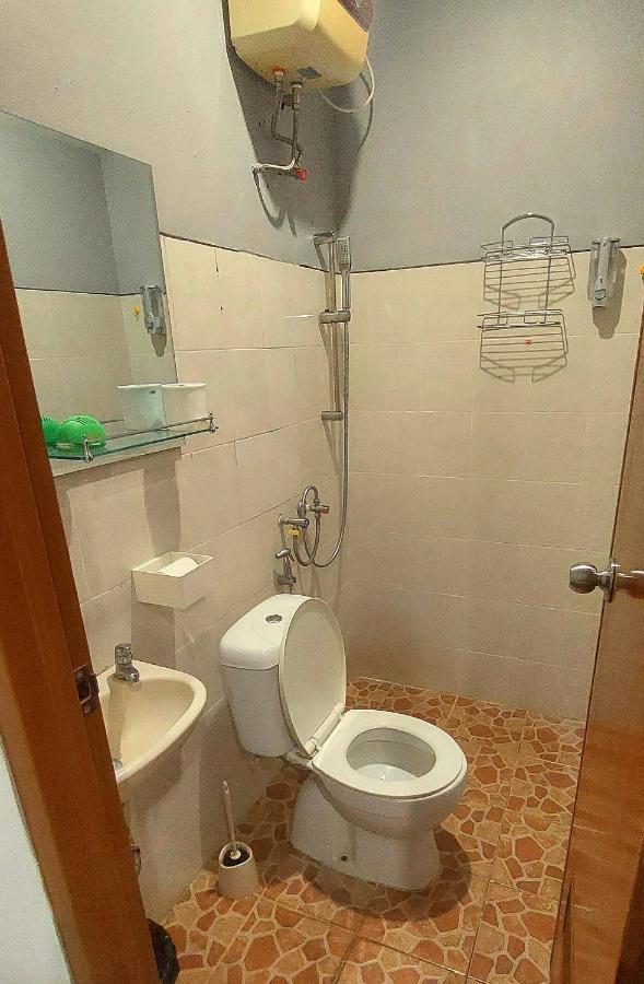 Hustay Guest House - Canggu Екстер'єр фото