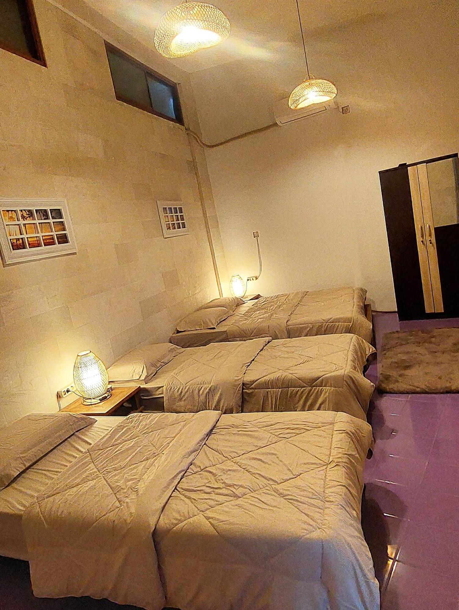 Hustay Guest House - Canggu Екстер'єр фото